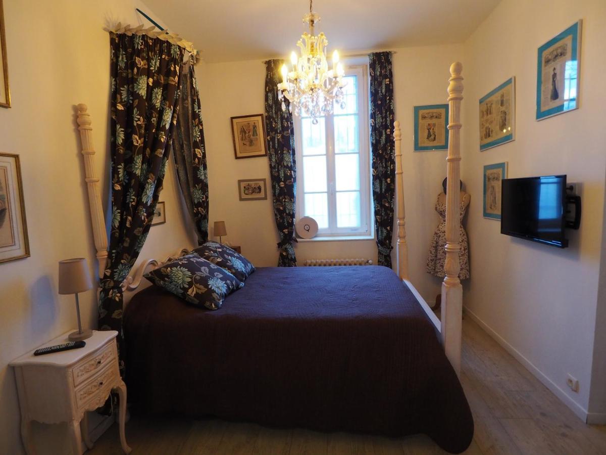 Chambres Et Table D'Hotes Le Jardin De Tesse Тулон Екстериор снимка