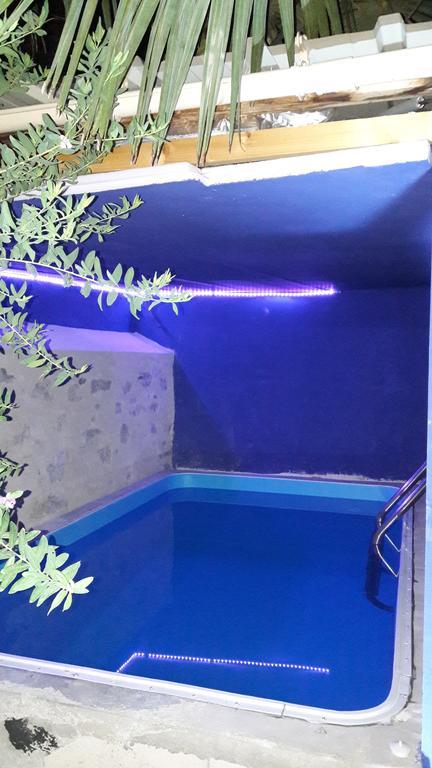 Chambres Et Table D'Hotes Le Jardin De Tesse Тулон Екстериор снимка